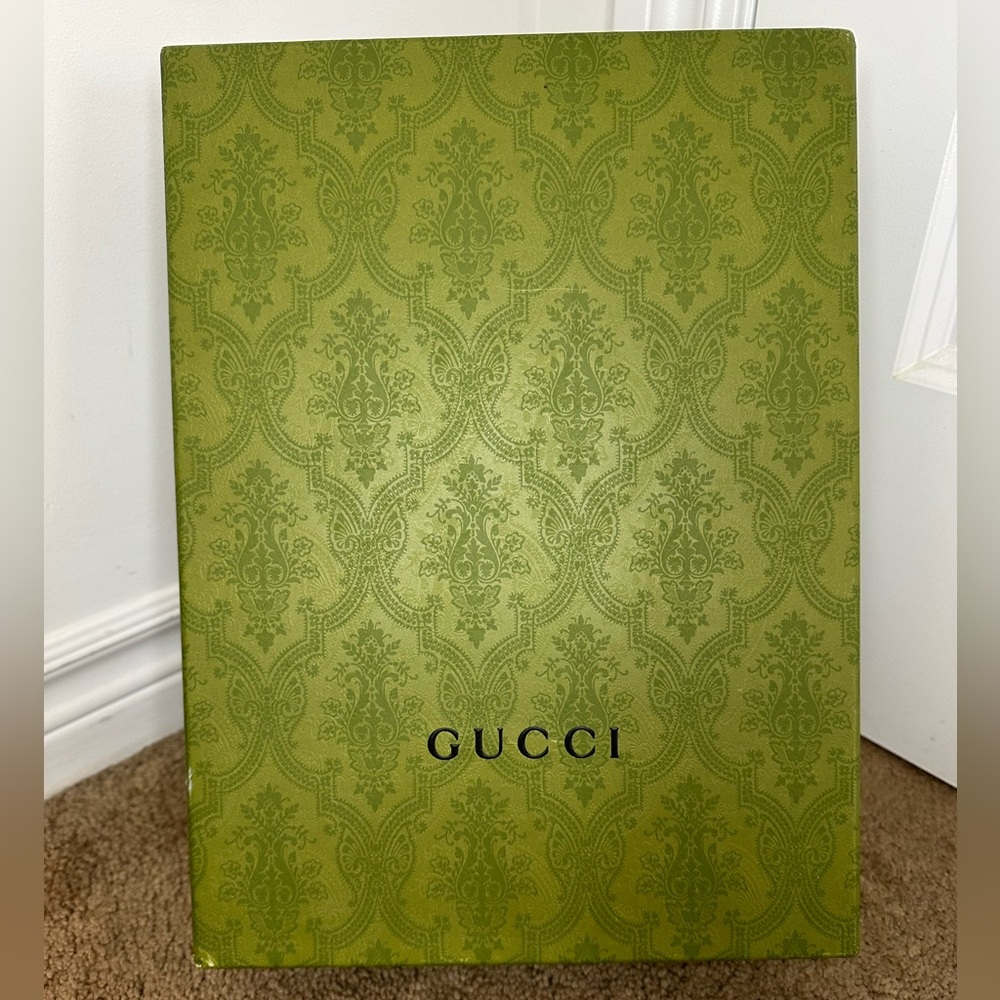 Gucci Green Shoe Box
